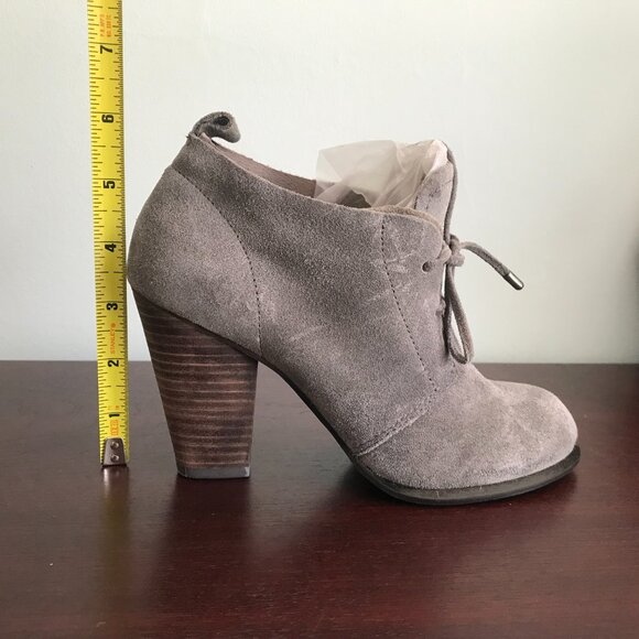 Hive & Honey | Gray Suede Lace-Up Ankle Booties - Picture 12 of 12